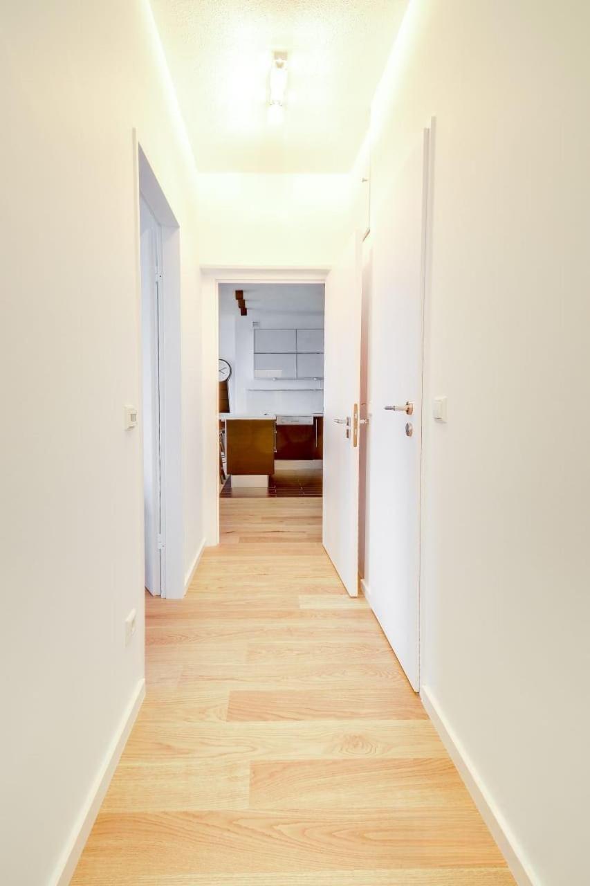 Modern 2 Bedroom With Pool And Gym Appartement Luxemburg