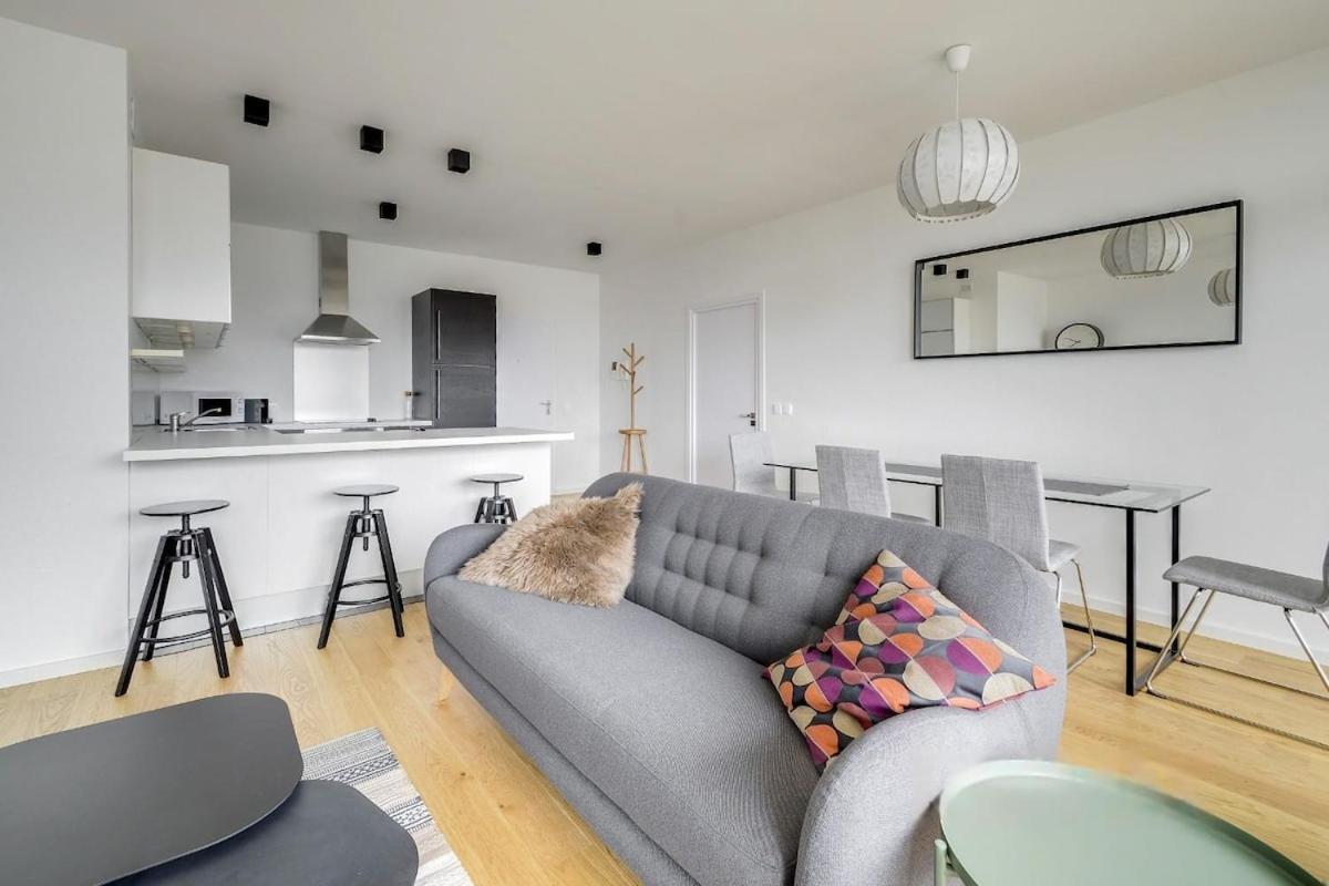 Modern 2 Bedroom With Pool And Gym Appartement *